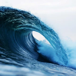 An image of a wave breaking