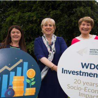 photo of Gillian Murphy, Minister Heather Humphrey's and Dr Catherine Caulfield of Ovagen