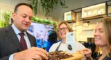 Taoiseach Leo Varadkar with Lisa Kleiner and Anne O'Sullivan from Nibbed Cacao